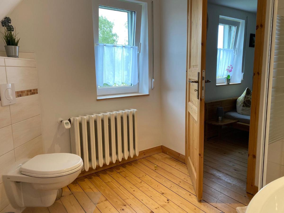 Pension Landhaus An Der Saale Бернбург Екстериор снимка